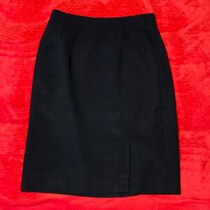 Evan Picone Classic Black Pencil Skirt